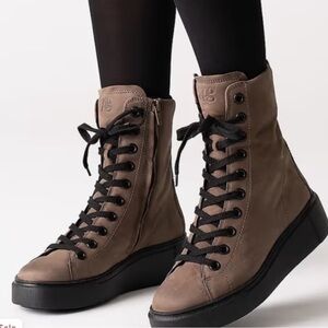 Paul Green Laurel Merino Wool Lined Sneaker Boot Women's Size 6.5 Austria / 9 US